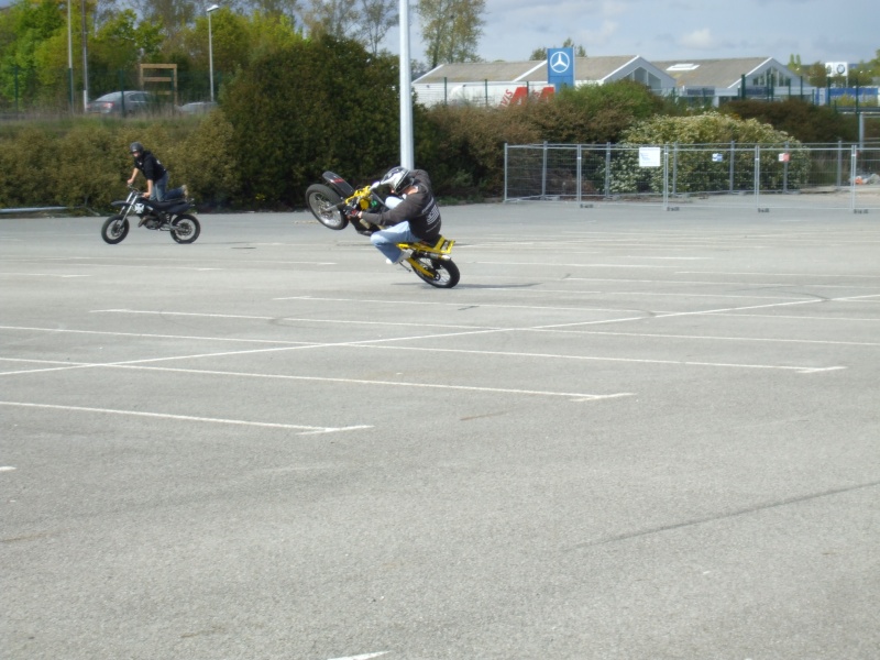 2410.jpg